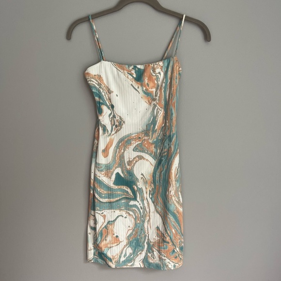 Windsor Marble Patterned Mini Dress - Picture 2 of 4